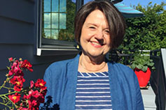 Linda Del Monte, BSN ’77. Link to her story